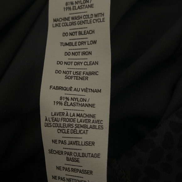 NWT $118 RHONE Women’s Revive Goldfusion Knit Leggings Navy Blue XL 25” inseam - Picture 11 of 12